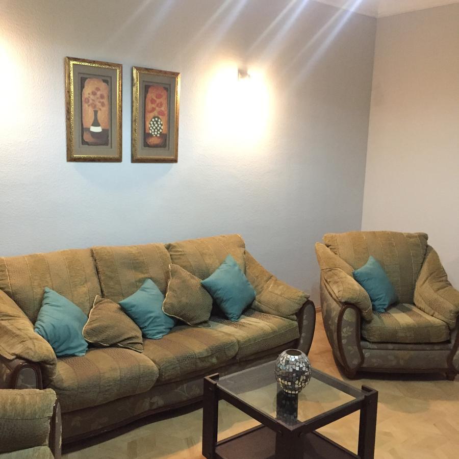 יירבאן Apartment On Republic Square מראה חיצוני תמונה